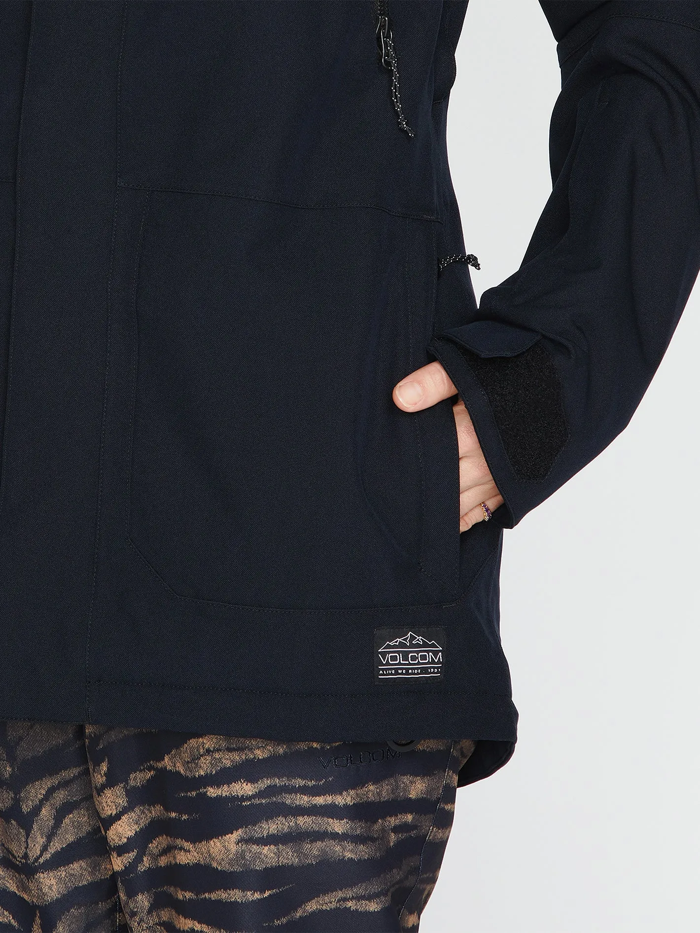 Shadow Insulated Jacket - Black