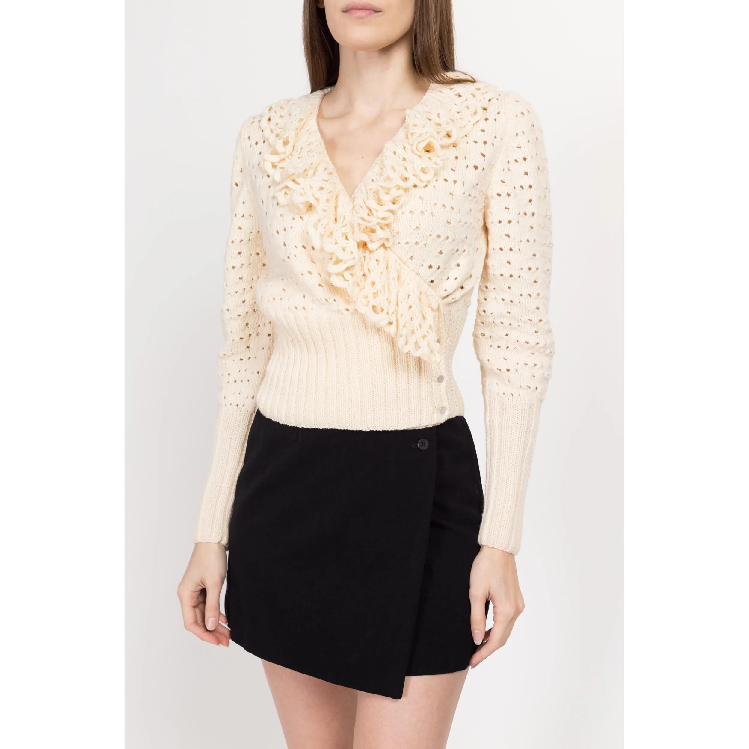 Sm-Med 80s Boho Cream Eyelet Ruffle Wrap Sweater