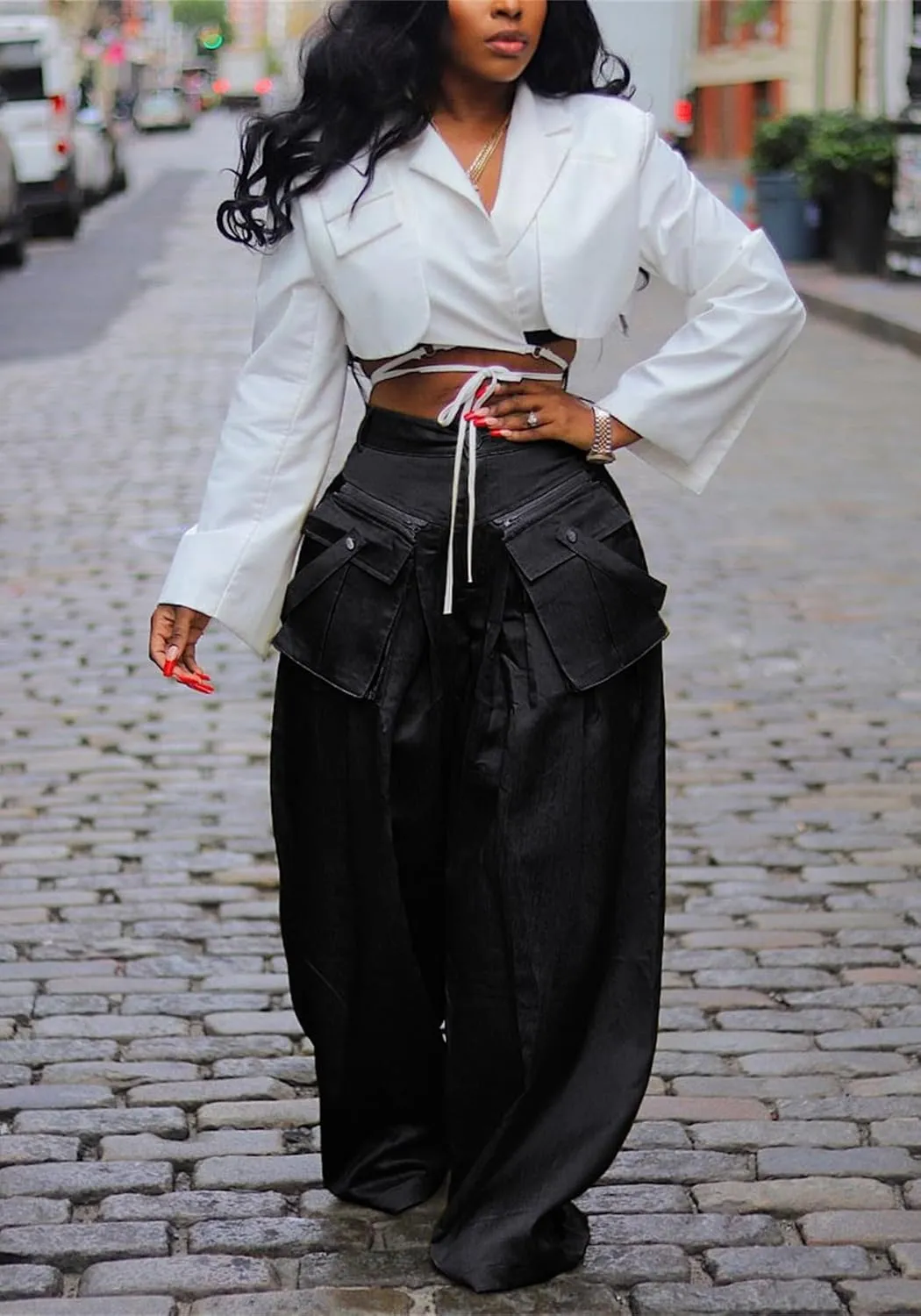 Vakkest Women's Casual Satin Cargo Pants Baggy Wide Leg Folds Pants Streetwear High Waist Palazzo Trousers with Flap Pockets