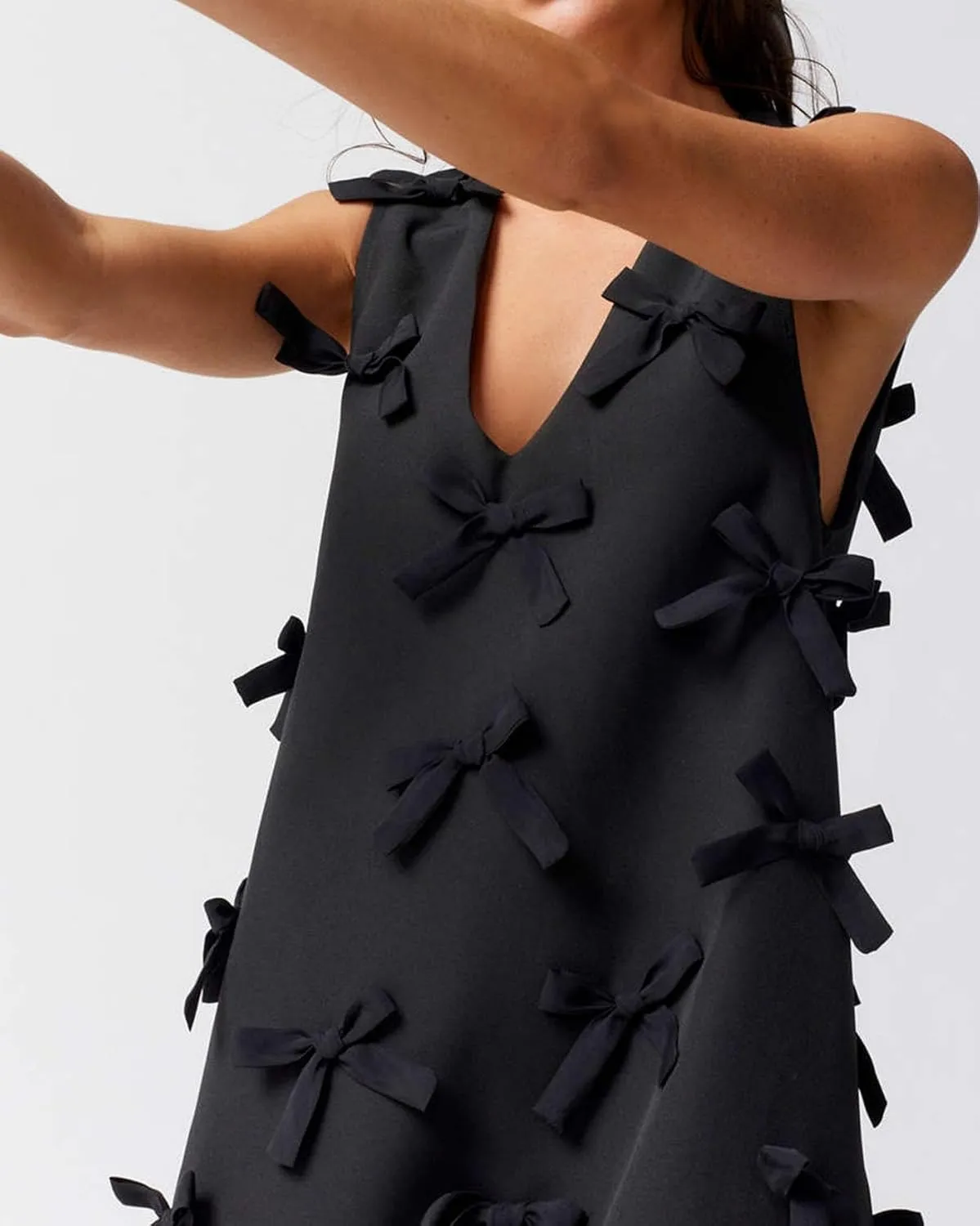 Women's V Neck Sleeveless Bow Mini Dress A-Line Flared Tunic Babydoll Dress Cocktail Party Club Wear