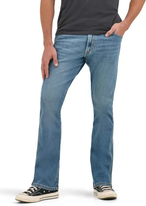 Wrangler Men's Regular Fit Bootcut Jean